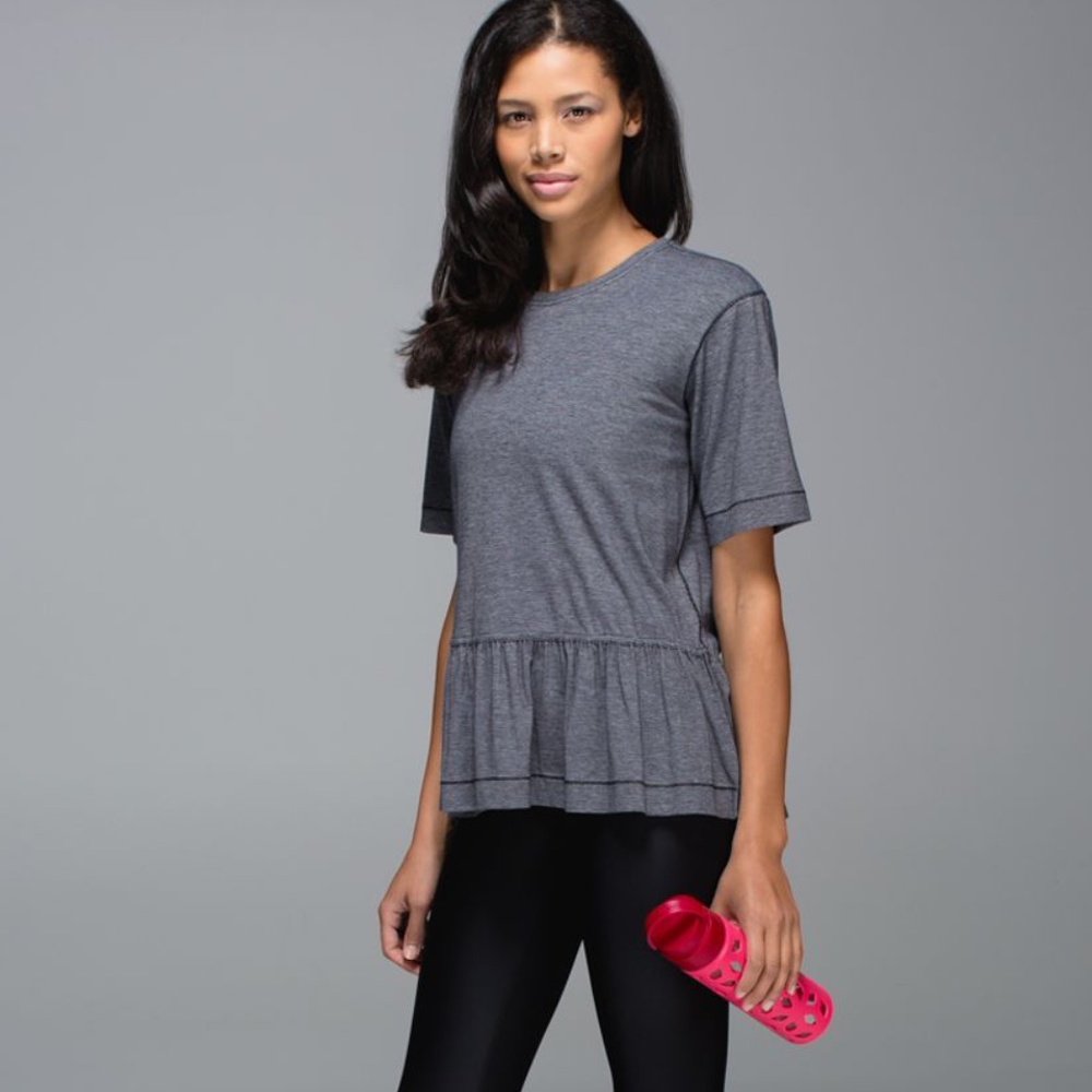 Lululemon Flouncy Tee